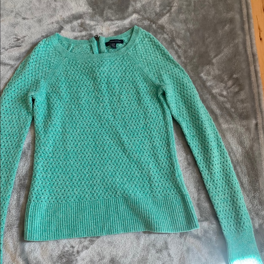 American Eagle sweater with zipper on back